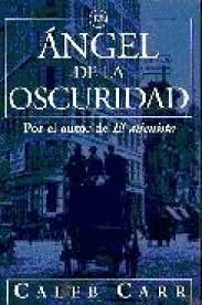 EL ÁNGEL DE LA OSCURIDAD