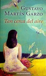TAN CERCA DEL AIRE