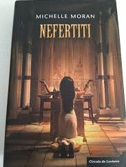 NEFERTITI (TEXTO EN ESPAÑOL, TAPA DURA)