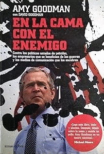 EN LA CAMA CON EL ENEMIGO