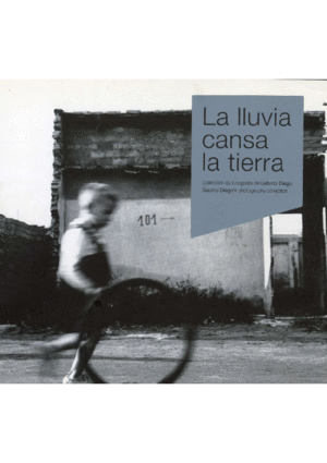 LA LLUVIA CANSA LA TIERRA